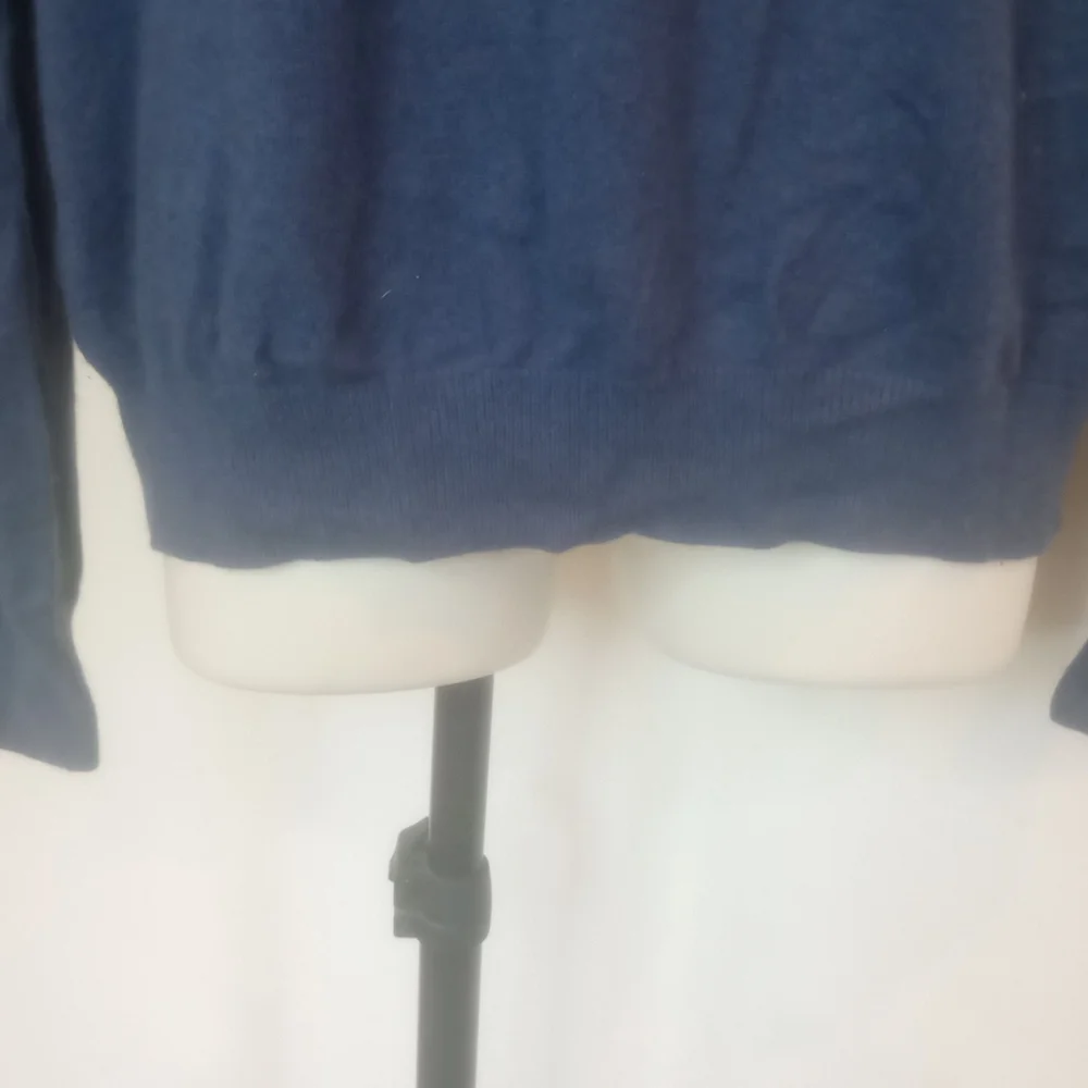 CH Classics Blue 100% Cashmere Sweater